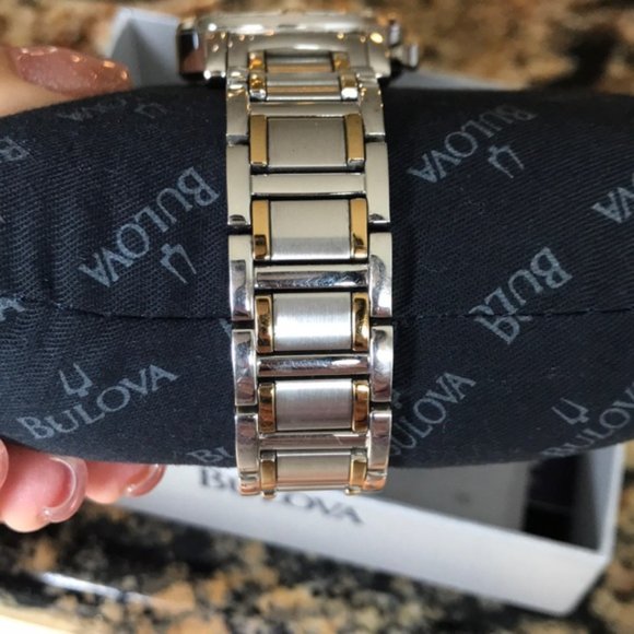 Bulova Diamond Chronograph FS00